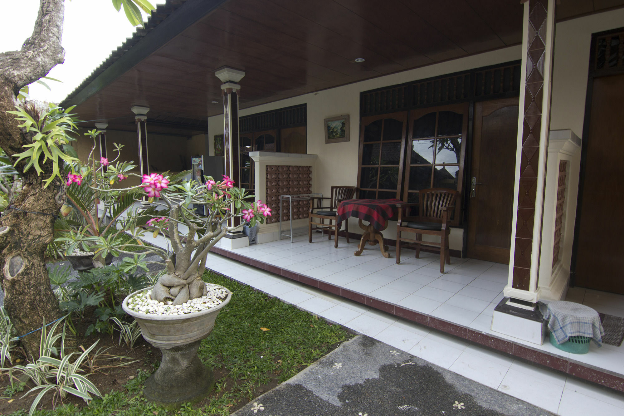 Donna Homestay Sanur Exterior foto