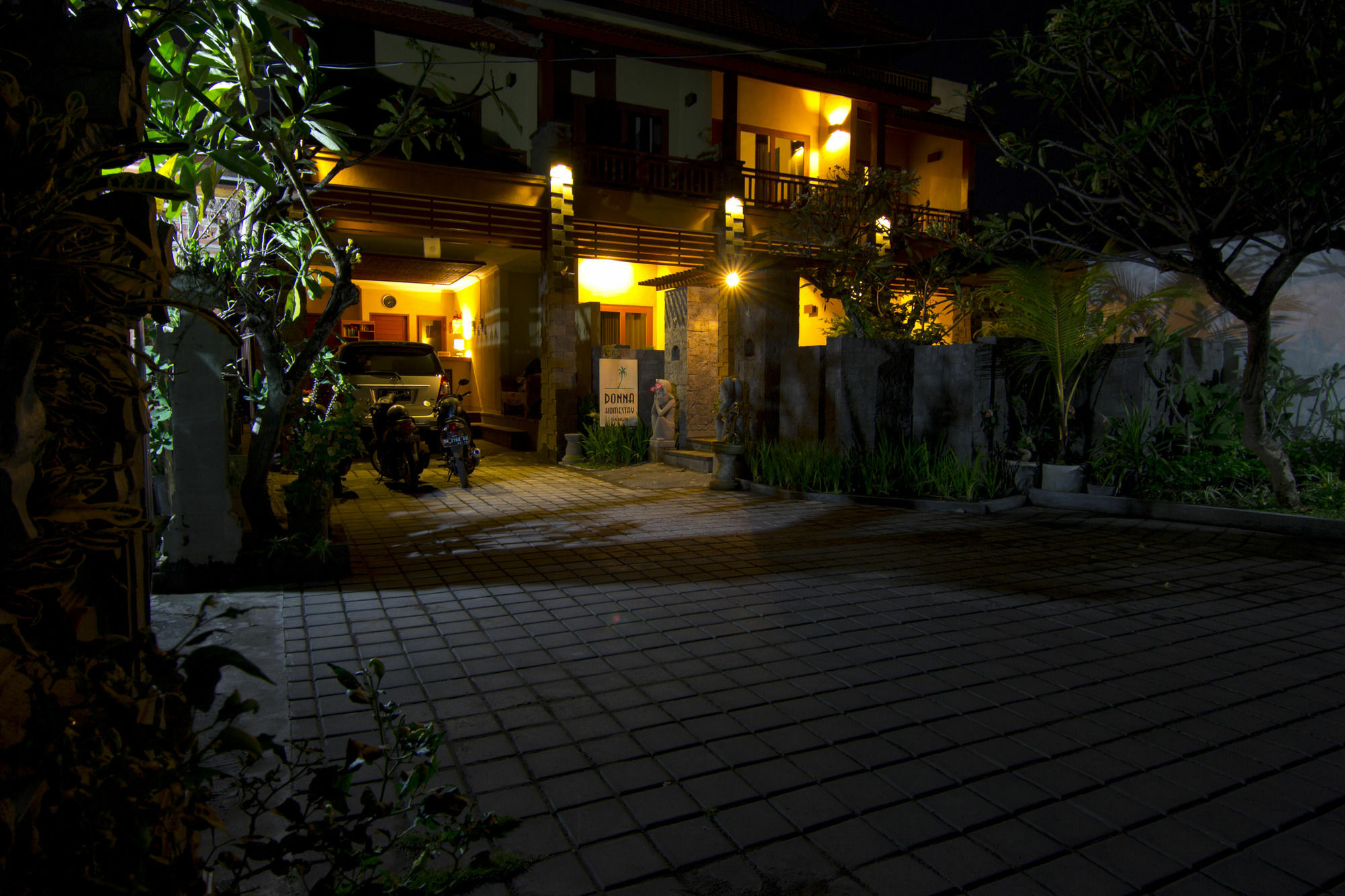 Donna Homestay Sanur Exterior foto